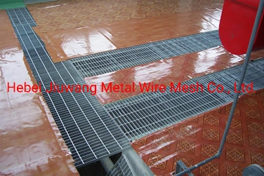 Construction Materials Hot DIP Galvanized Trench Cover Drainage Pit Cover Steel Drainage Cover Floor Drain Cover Ditch Cover Steel Manhole Cover